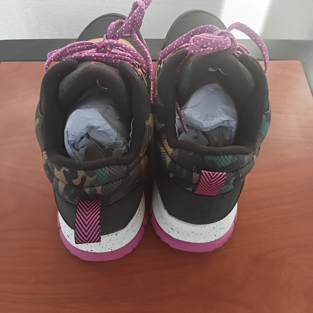 Timberland Women's Black and Pink Hiking Shoes - Picture 9 of 13